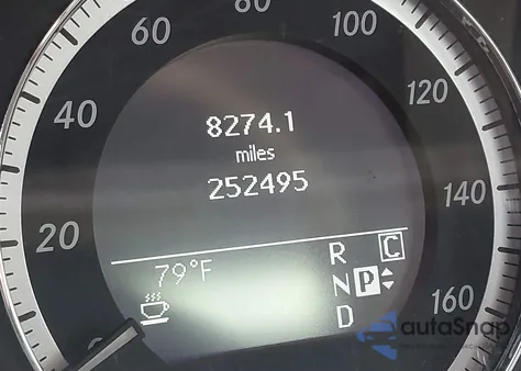 2010 Mercedes-Benz E 350 4Matic z USA, uszkodzony, nr VIN WDDHF8HB0AA230838